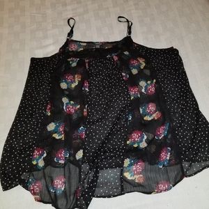 Blavk FloralTank Top